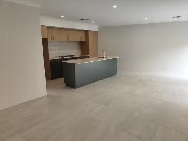 Just in! 459C Marmion Street, Myaree, WA 6154