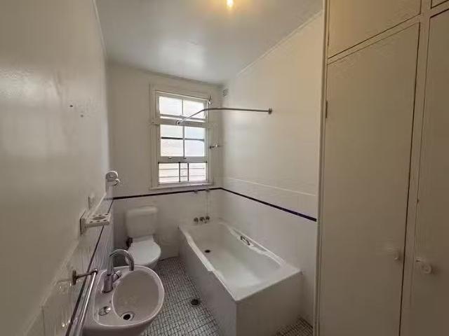 Nice 4/5 Haviland Avenue, Blackheath, NSW 2785