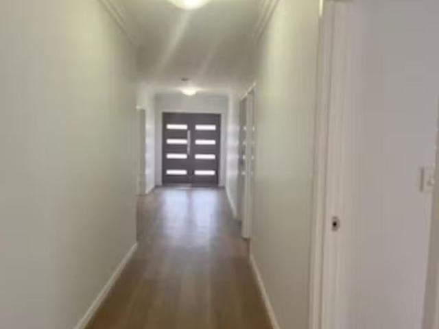 Just in! 45 Pimento Circle, Port Kennedy, WA 6172
