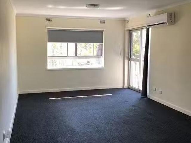 Cozy 46/1 Stallard Place, Withers, WA 6230