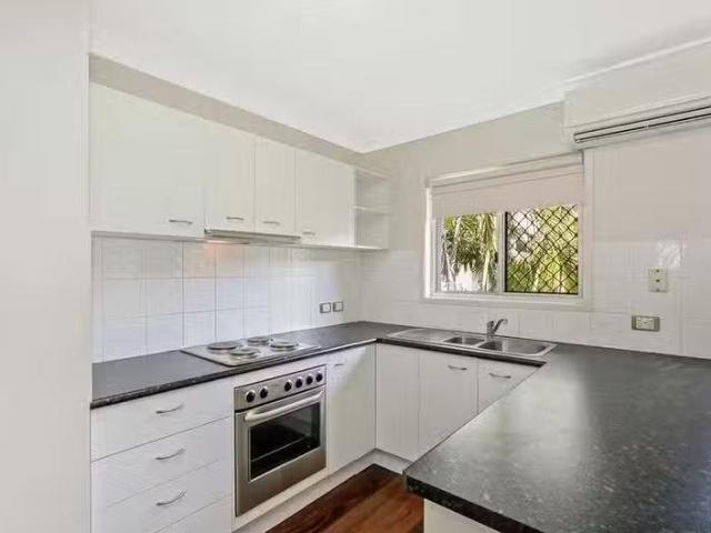 Rental! 4/65 Peach Street, Greenslopes, QLD 4120