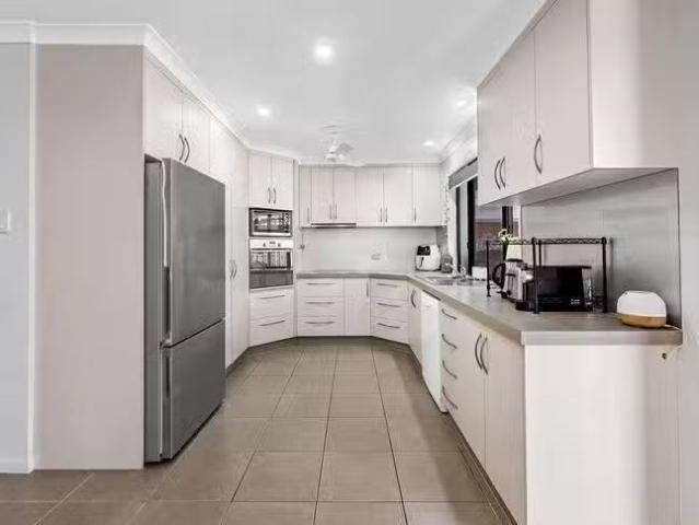 Nice 46 Tolcher Street, Mount Pleasant, QLD 4740