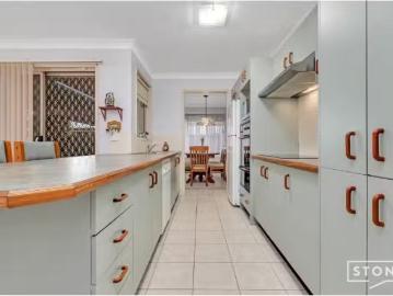 Deal! 46 Arkell Drive, Bligh Park House for rent Listed by Br.
