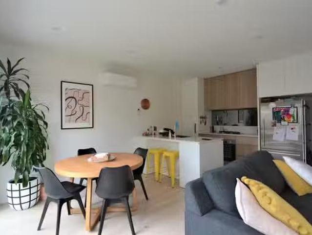 Nice 46 Royal Road, Braybrook VIC 3019