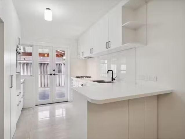 Rental! 46A Temple Street, Victoria Park, WA 6100