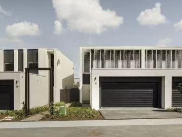 For Rent! 47/100 Champions Crescent, Brookwater, QLD 4300
