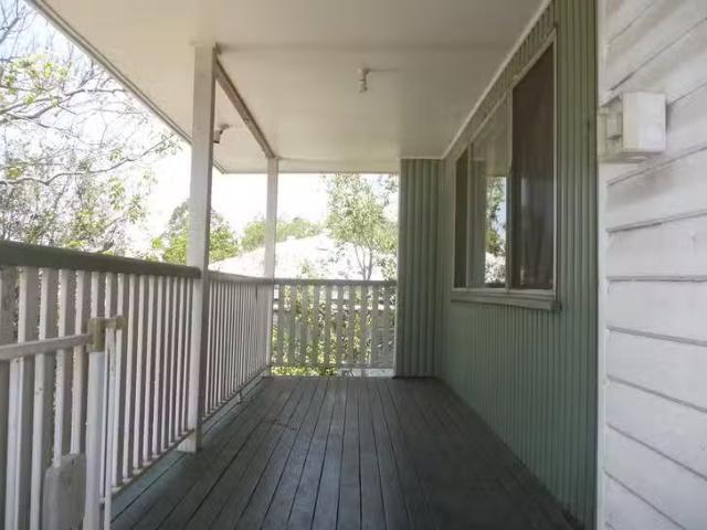 Rental! 483 Tarragindi Road, Moorooka, QLD 4105
