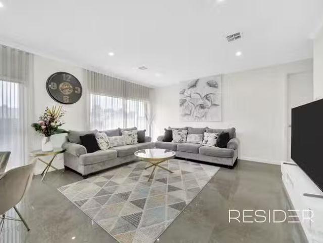 Cozy 48 Vestley Drive, Mernda, VIC 3754