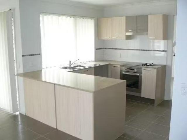 For Rent! 48 Churchill Circuit, Banyo, QLD 4014