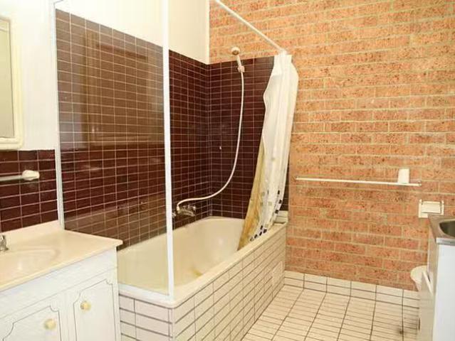 New 4/8 Clarke Street, Narrabri, NSW 2390