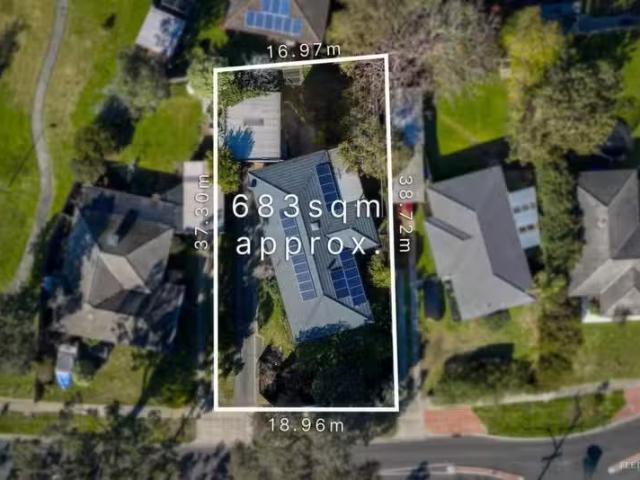 Nice 48 Duff Street, Cranbourne VIC 3977 House Auction