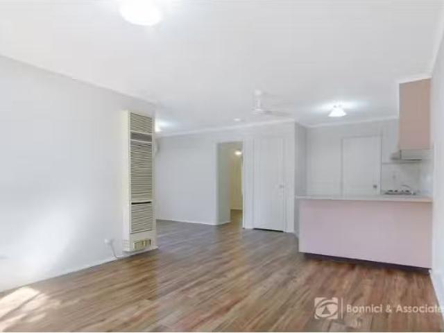 Cozy 4/961 Burrows Road, Glenroy Apartment for rent Listed by.