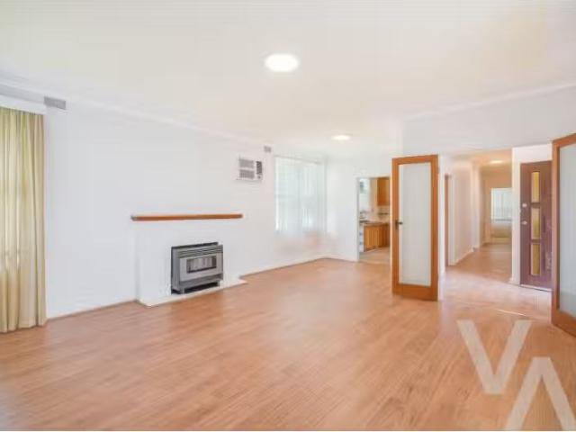 Just in! 49 Carolyn Street, Adamstown Heights House for rent.