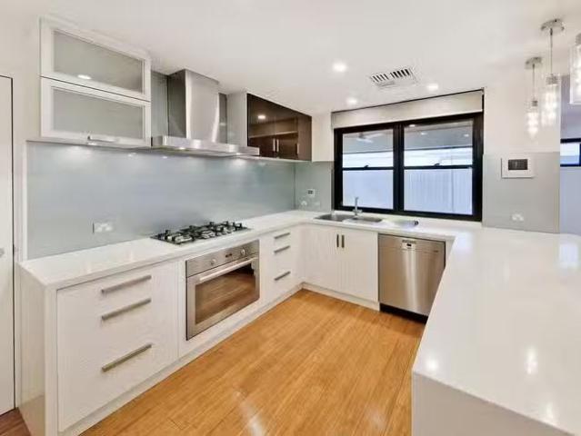 Rental! 49C Boulton Street, Dianella, WA 6059
