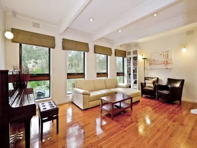 Charming 4 Milborne Crescent, Eltham VIC 3095