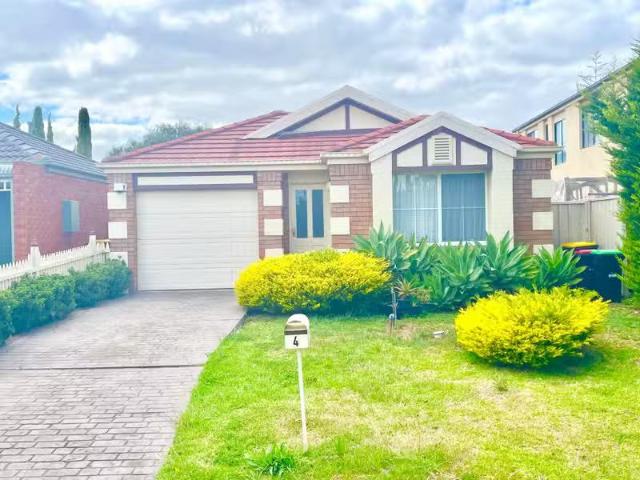 Deal! 4 Monica Avenue, Caroline Springs VIC 3023