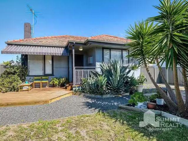 For Rent! 4 Ausden Street, Carey Park, WA 6230