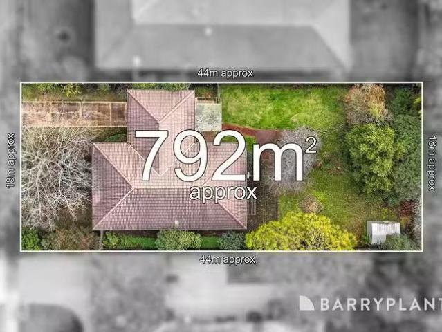 Charming 4 Andrew Court, Pakenham, VIC 3810