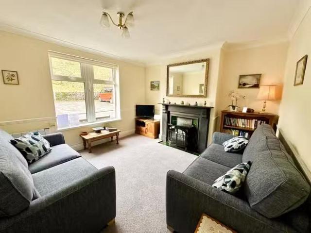 For Rent! 4 bedroom cottage for rent in Linton Falls, Linton.