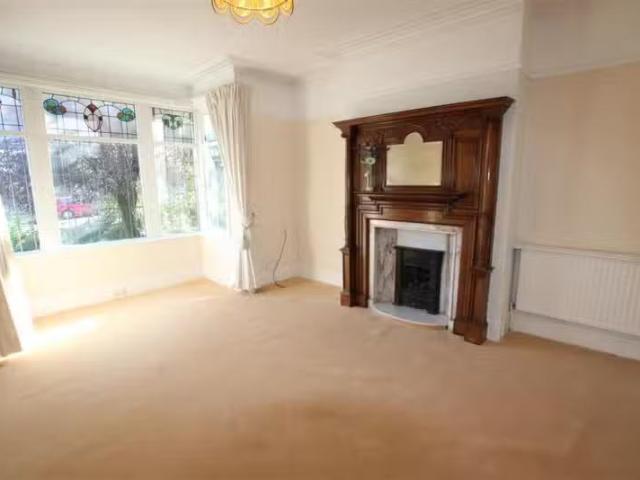 New 4 bedroom detached house for rent in Leylands Lane, Bradfo.