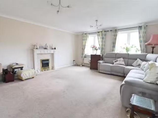 New 4 bedroom detached house for rent in Stafford Crescent, Br.
