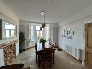 Charming 4 bedroom detached house for rent in Tyr Ysgol, Maend.