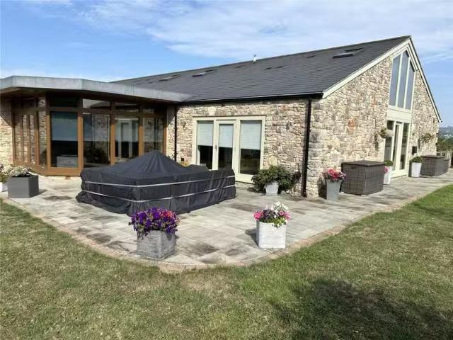 Unique 4 bedroom house for rent in Dulcote, Wells, Somerset, BA5