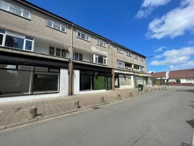Deal! 4 bedroom maisonette for rent in Llangranog Road, Cardif.