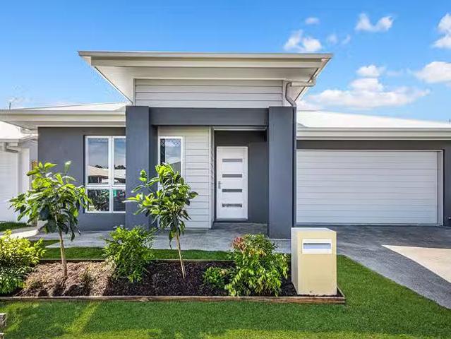 New 4 BR 14 Merry Street, Palmview, QLD 4553