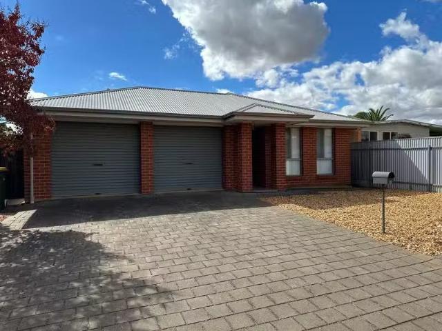Charming 4 BR 14 Grimstead Street, ELIZABETH NORTH, SA 5113.