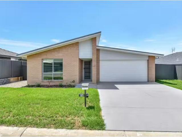 Rental! 4 BR 16 Maitland Lane, Cessnock House for rent Listed.