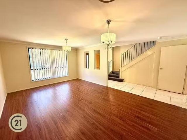 For Rent! 4 BR 187 Victoria Road, West Pennant Hills, NSW 2125