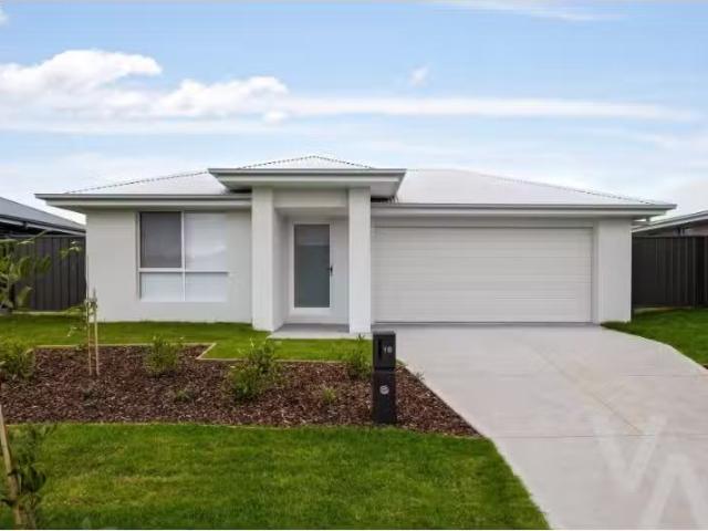 Cheap 4 BR 19 Caudalie Street, Bellbird House for rent Listed.