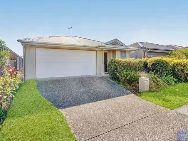 Nice 4 BR 102 Killara Boulevard, Logan Reserve, QLD 4133