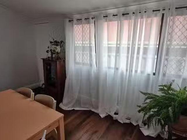 Charming 4 BR 11A Woodrow Street, Carey Park, WA 6230