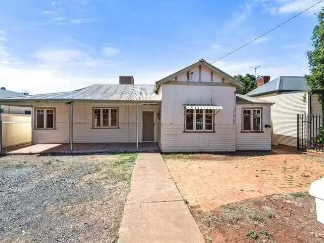 Cheap 4 BR 121 Collins Street, Piccadilly, WA 6430