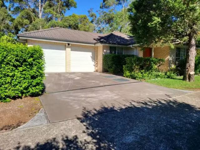 Cheap 4 BR 133A ORATAVA AVENUE, WEST PENNANT HILLS House for r.