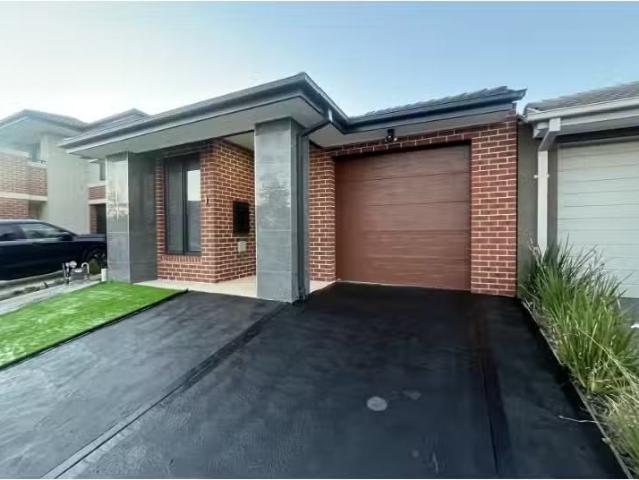 Cozy 4 BR 13 Unison Road, Strathtulloh House for rent Listed.