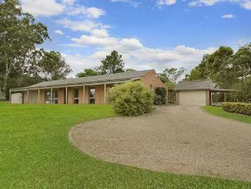 For Rent! 4 BR 1 Kooringal Drive, Agnes Banks, NSW 2753
