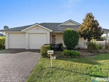 Rental! 4 BR 1 Myrtle Place, Medowie, NSW 2318 House for Rent