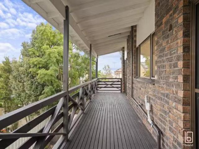 Unique 4 BR 1A Annabel Avenue, LAKE MUNMORAH House for rent L.