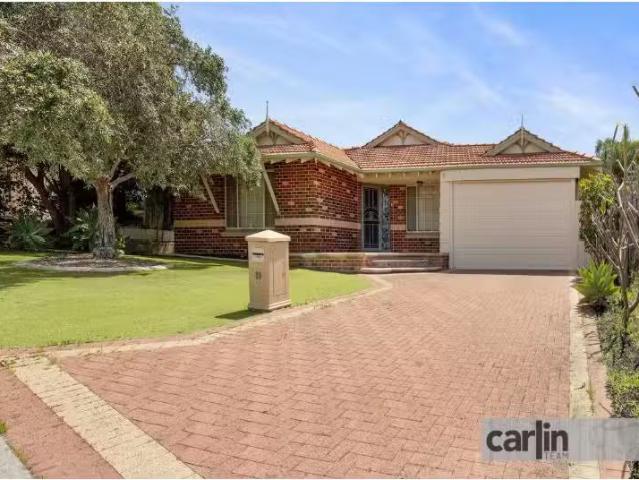 For Rent! 4 BR 20 Palga Crescent, BEELIAR House for rent List.