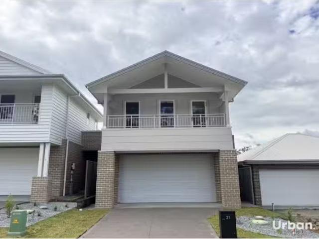 Just in! 4 BR 21 Stonewall Drive, North Rothbury House for ren.