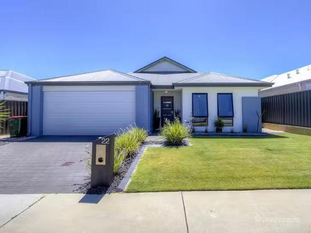 Rental! 4 BR 22 Missingham Avenue, Alkimos, WA 6038