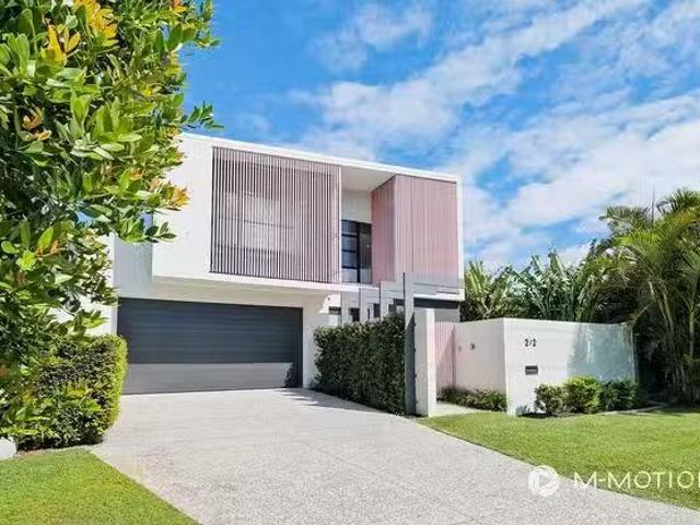 Cheap 4 BR 2/2 St Pauls Place, Surfers Paradise, QLD 4217