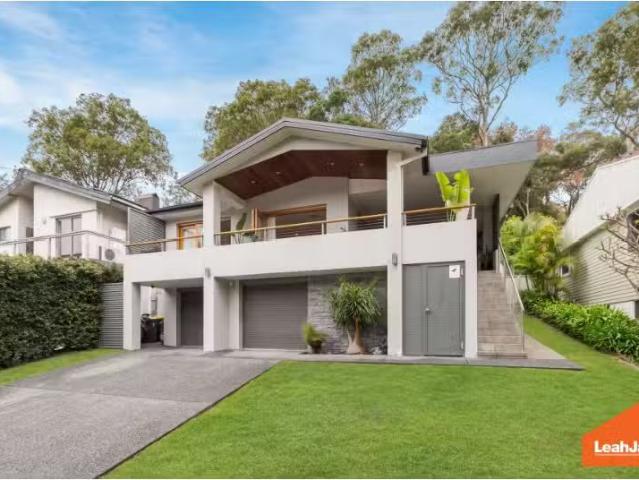 Unique 4 BR 235 Morgan Street, Merewether House for rent List.
