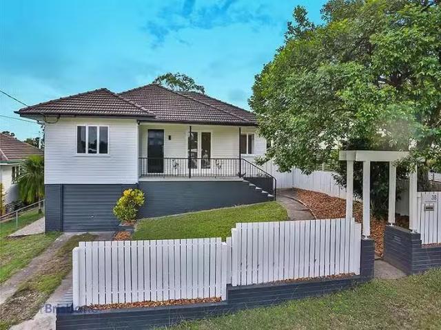 For Rent! 4 BR 38 Mountridge Street, Everton Park, QLD 4053
