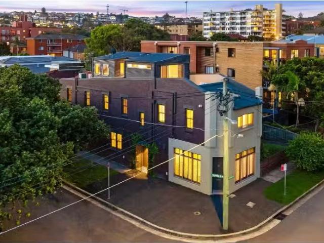 Rental! 4 BR 38 Chapman Avenue, Maroubra House for rent Liste.