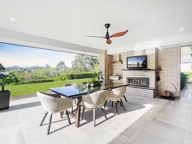 Cheap 4 BR 39 Whiptail Place, Advancetown, QLD 4211 House fo.