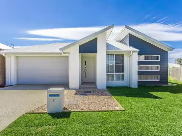 Charming 4 BR 31 Azorean Street, Griffin, QLD 4503